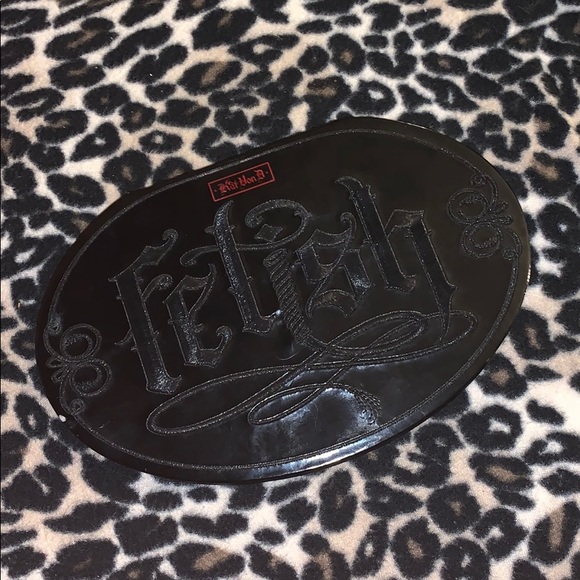 Kat Von D Fetish Palette - Picture 1 of 7